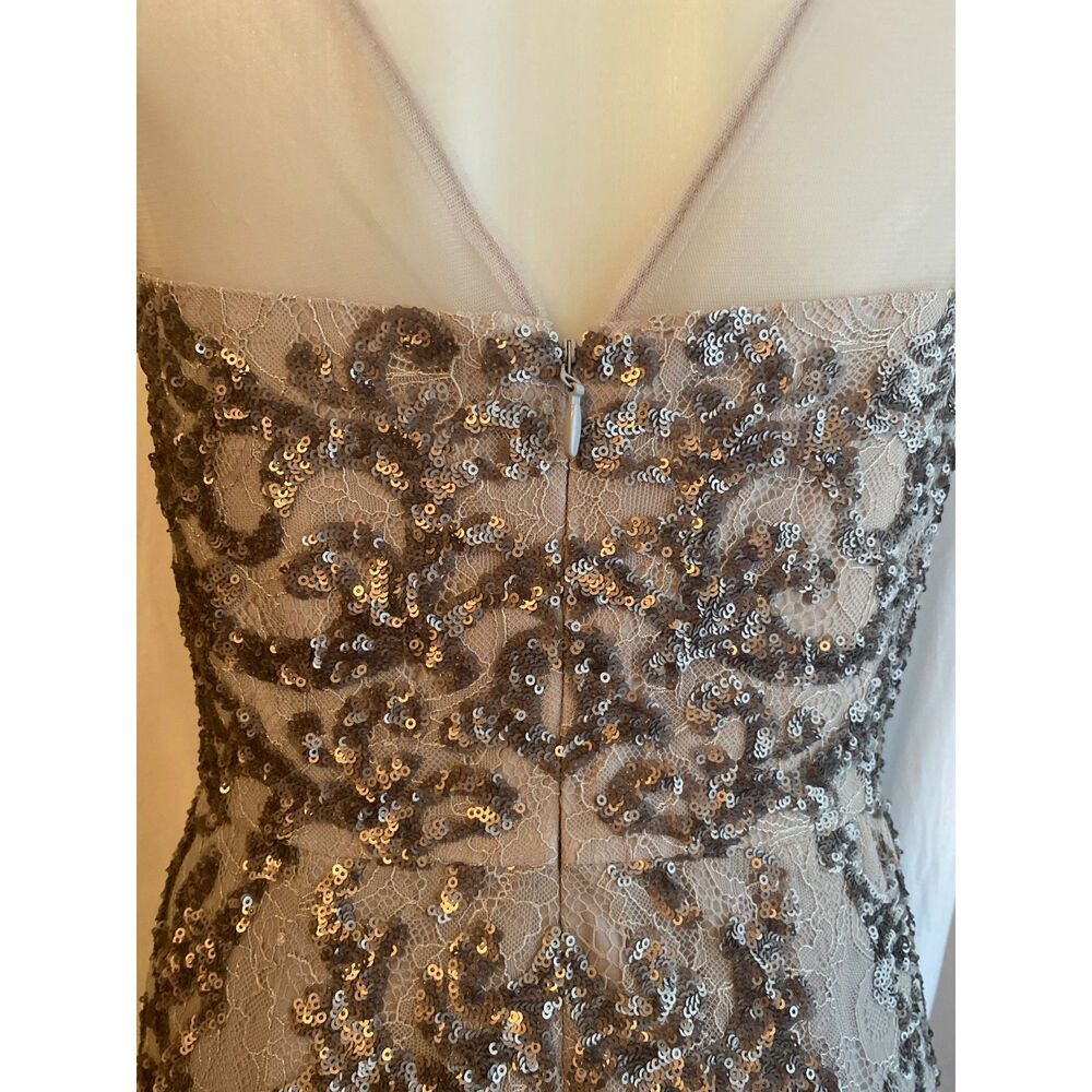 BCBGMAXAZRIA ABIGAIL PAISLEY GRAY AND LAVENDER SEQUINED COCKTAIL DRESS - Picture 4 of 8